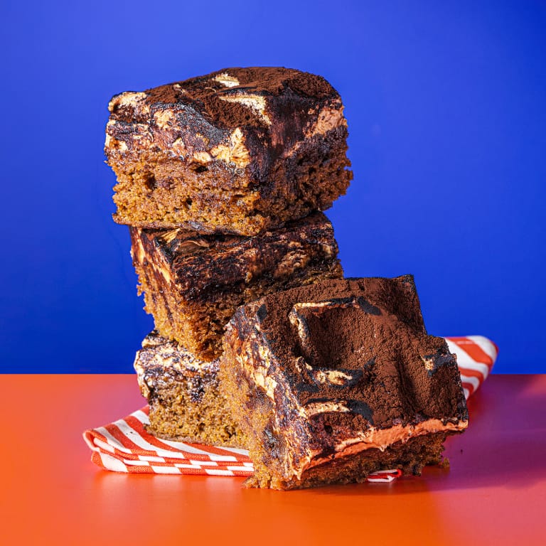 Cakes made to Stand out on the counter